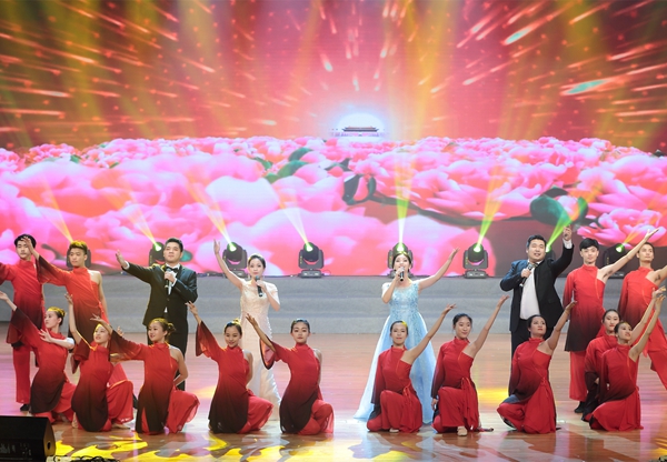 1498912502829947vMtx.jpg _UOB2085_副本.jpg