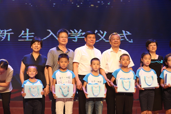 1504617498165547O0BN.jpg 5V2A1065.JPG