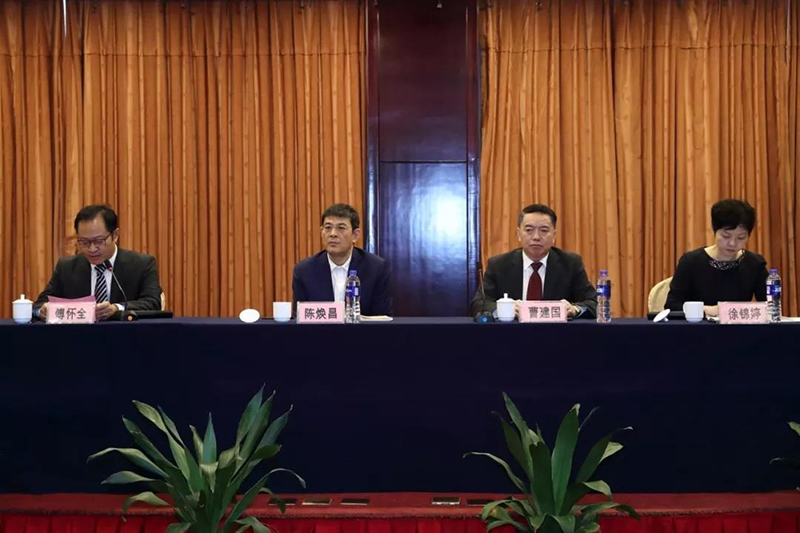 1542594877927292T5Bs.jpg 2.jpg