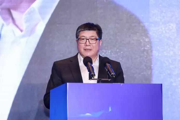 1555983410368513X13z.jpg 4.jpg