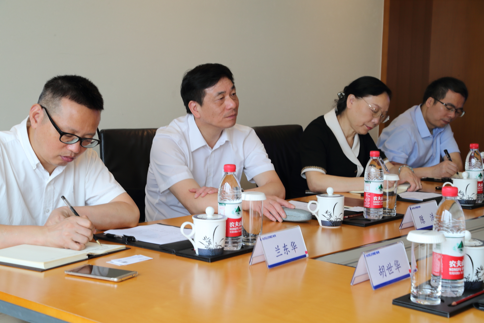 1594605892511867Ha0R.jpg MEI_9303.JPG